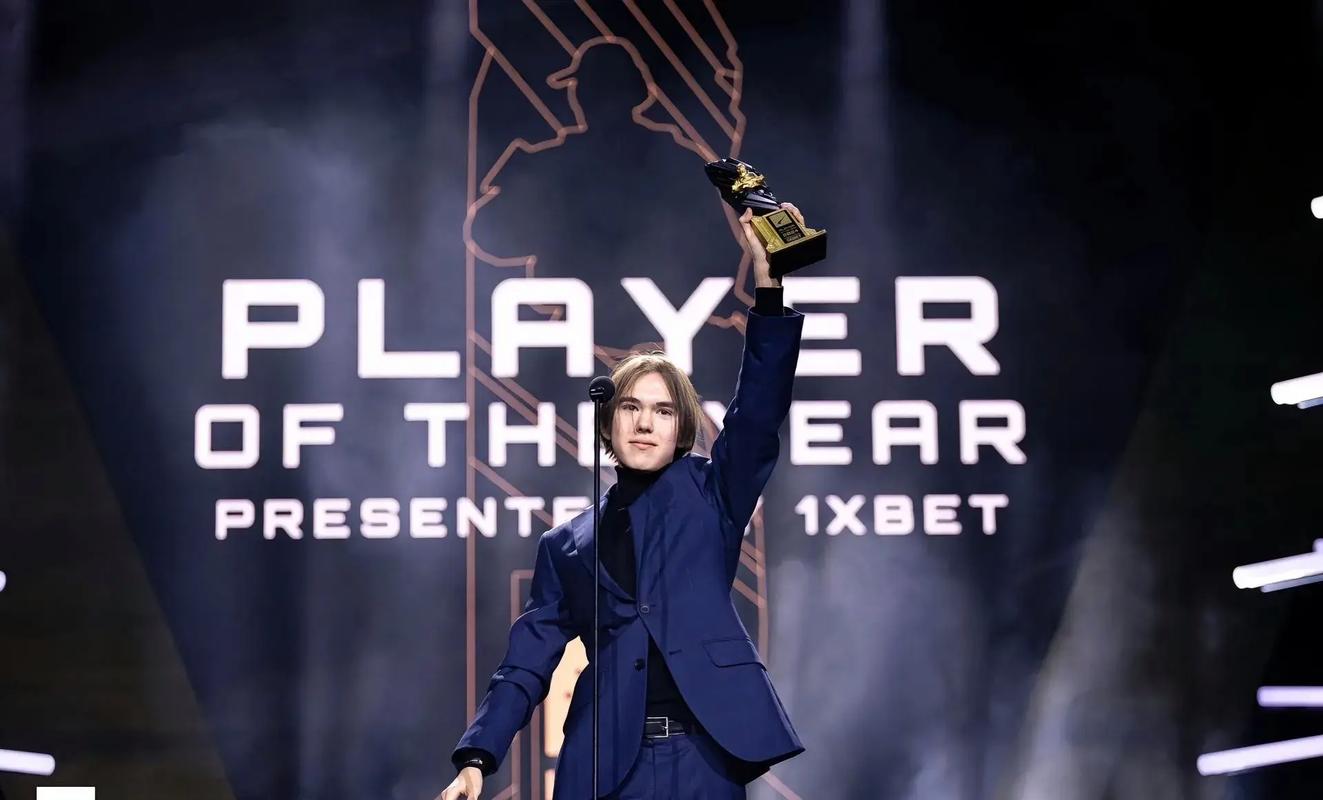 【观点】FPX阵容发生巨变，小天也遭遇FMVP魔咒？